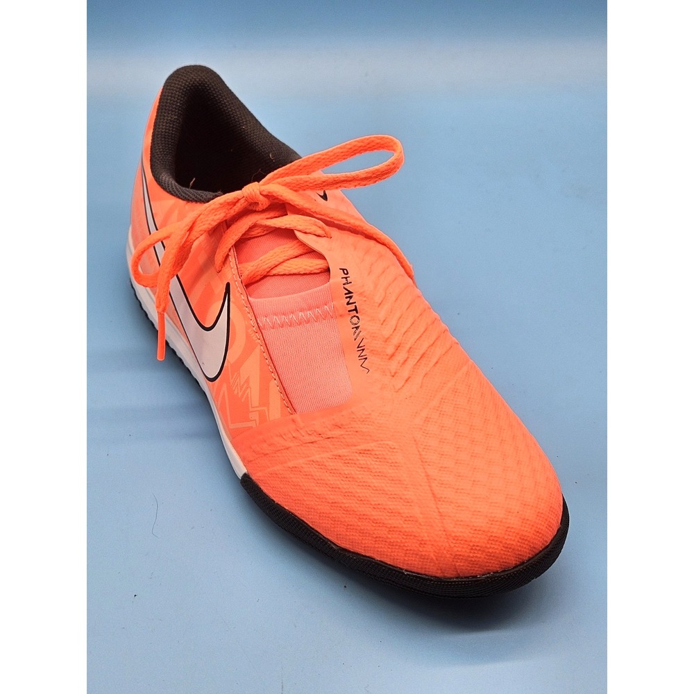 New‎ NIKE JR PHANTOM VENOM ACADEMY INDOOR SOCCER SHOES SIZE 4.5Y  (AO0377-810)